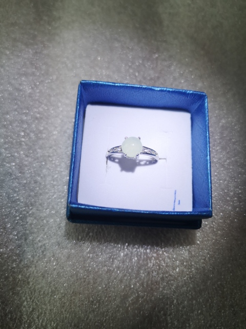 古玩玉器戒指拍賣,當前價格135元