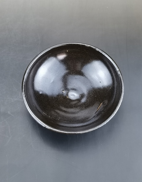 古玩陶瓷元代·耀州窯黑釉大碗拍賣,當前價格6600元