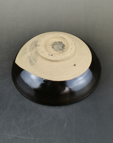 古玩陶瓷元代·耀州窯黑釉大碗拍賣,當前價格6600元