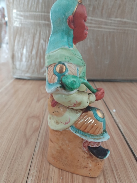 古玩陶瓷文財神像彩瓷瓷塑拍賣，當前價格999元