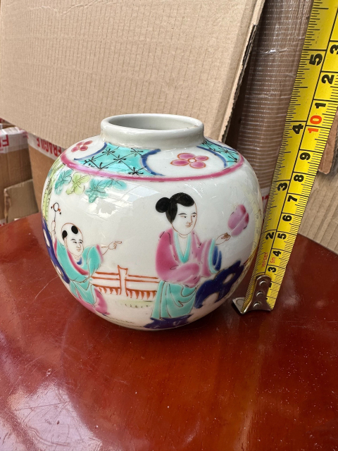 古玩陶瓷【已實物鑒定】一口價 全美品珍稀品種民國粉彩料彩三娘教子龍紋罐拍賣,當前價格999元