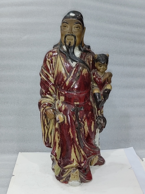 古玩陶瓷紅釉人物塑像拍賣,當(dāng)前價(jià)格880元