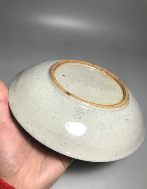 古玩陶瓷(清中期)哥釉盤拍賣,當前價格0元