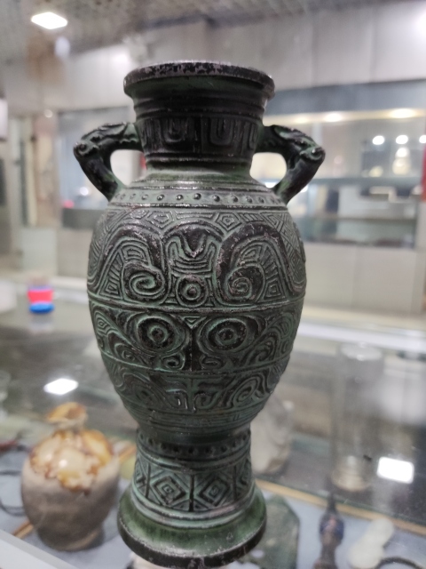 古玩雜項(xiàng)銅瓶拍賣，當(dāng)前價(jià)格260元