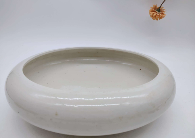 古玩陶瓷白釉三足洗拍賣,當前價格500元