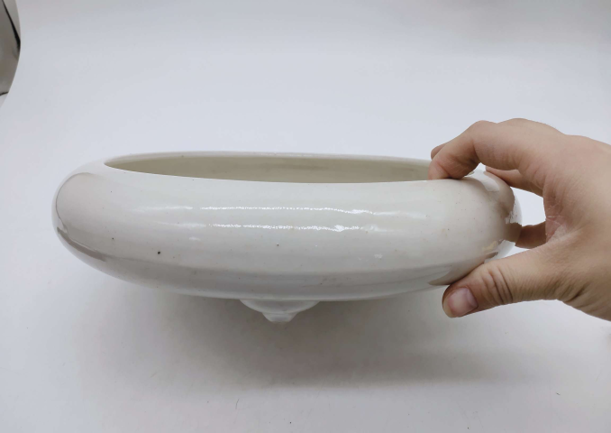 古玩陶瓷白釉三足洗拍賣,當前價格500元