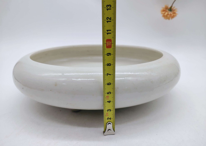 古玩陶瓷白釉三足洗拍賣,當前價格500元