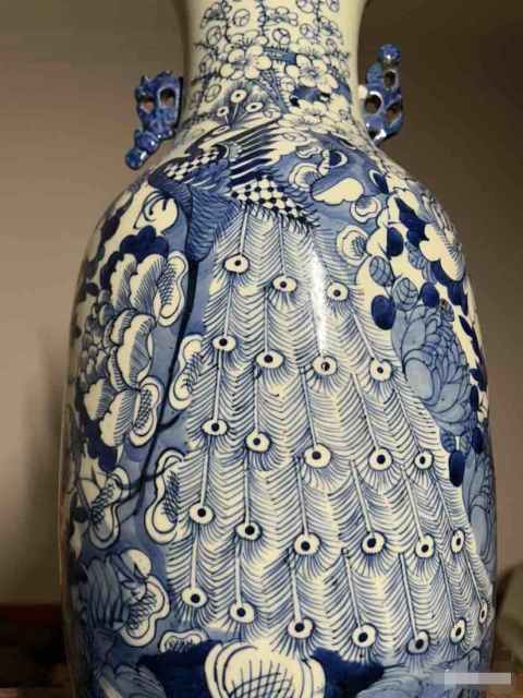 古玩陶瓷清道光青花孔雀四季平安嫁妝瓶拍賣,當前價格780元