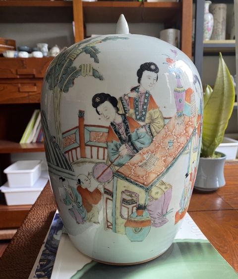 古玩陶瓷【民國】仕女嬰戲紋冬瓜罐(已保真)拍賣，當前價格4200元