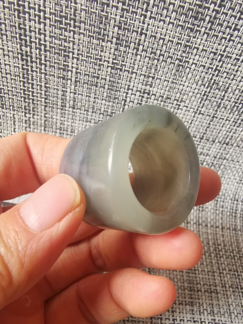 古玩玉器扳指拍賣，當前價格1111元