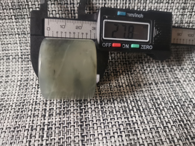 古玩玉器扳指拍賣，當前價格1111元