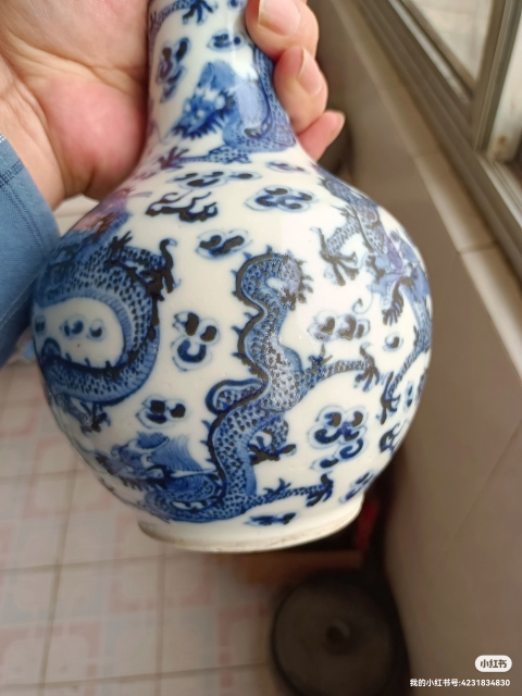 古玩陶瓷清晚期青花云龍趕珠紋蓋瓶拍賣,當前價格8000元