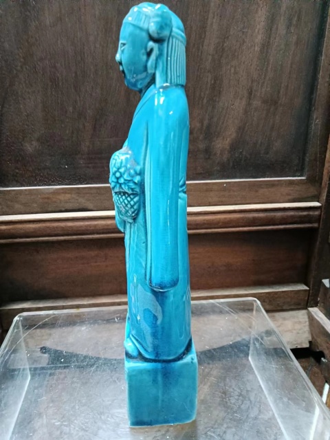 古玩陶瓷孔雀藍何仙姑瓷塑拍賣,當前價格2000元