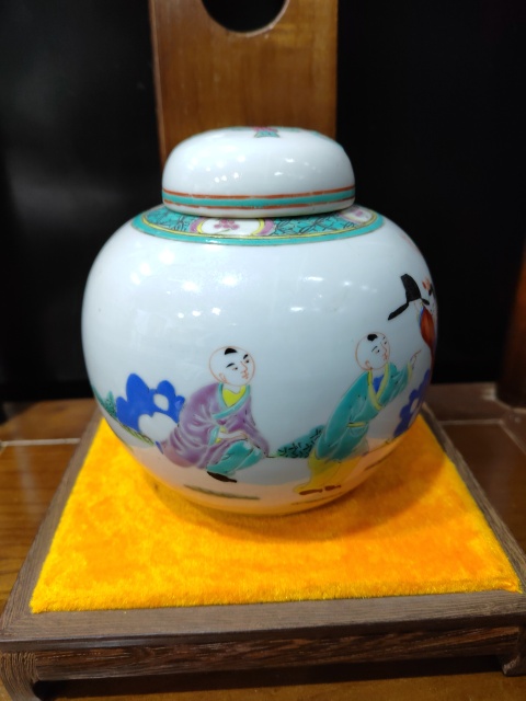 古玩陶瓷民國五子奪魁五彩罐拍賣，當前價格1888元