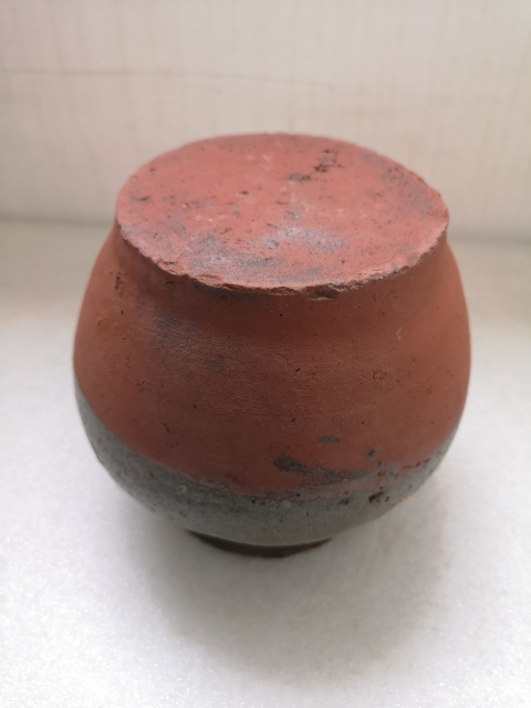 古玩陶瓷清代綠釉罐拍賣,當前價格580元