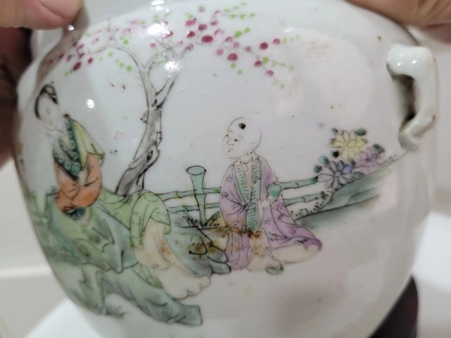 古玩陶瓷晚清民國“品玉軒”款淺降彩桃花仕女四系粥罐拍賣,當前價格500元