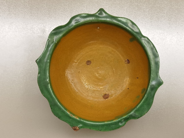 古玩陶瓷三彩碗拍賣，當前價格1800元
