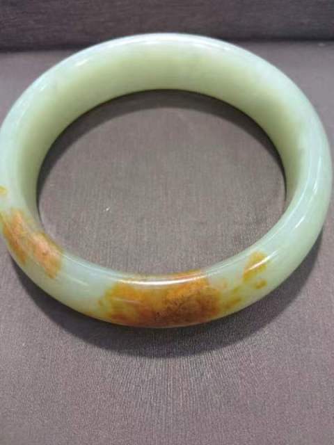 古玩玉器河磨玉素紋手鐲拍賣,當前價格18000元