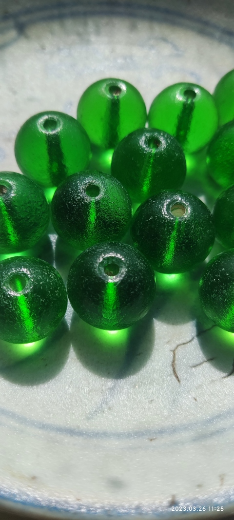 古玩玉器清老琉璃珠拍賣,當(dāng)前價格880元