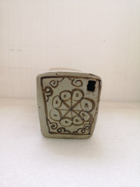 古玩陶瓷清早期磁州窯狀元及第瓷枕拍賣,當前價格850元