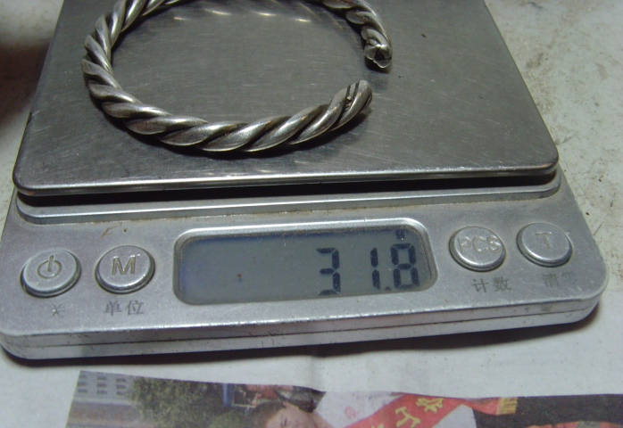 古玩雜項絞絲銀手鐲拍賣,當前價格1888元