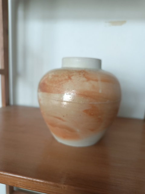 古玩陶瓷**紅釉意境蓋罐拍賣,當(dāng)前價(jià)格1600元