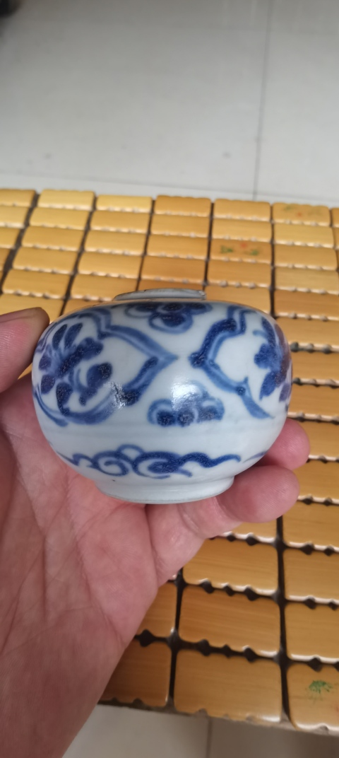 古玩陶瓷明中期青花水盂拍賣,當前價格4800元