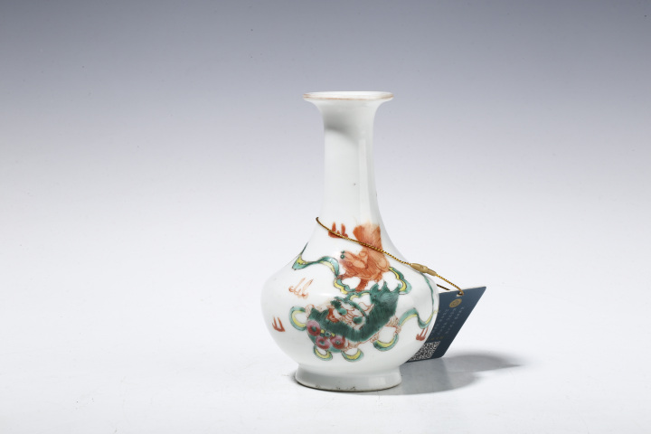 古玩陶瓷清同治·粉彩太師少保紋玉壺春瓶拍賣，當前價格4600元