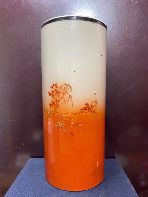 古玩陶瓷民國.鞏紅人物帽筒拍賣,當前價格1500元