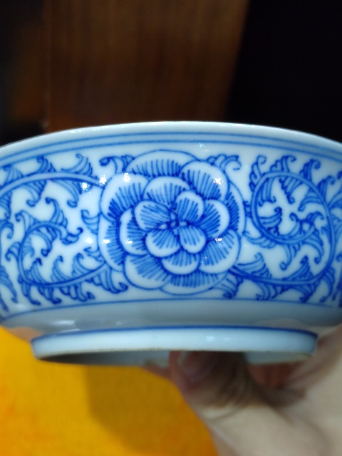 古玩陶瓷晚清纏枝花卉紋青花蓋碗拍賣，當前價格2888元