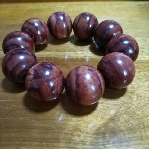 古玩雜項(xiàng)紫油梨手串拍賣，當(dāng)前價(jià)格800元
