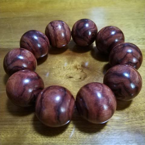 古玩雜項(xiàng)紫油梨手串拍賣，當(dāng)前價(jià)格800元