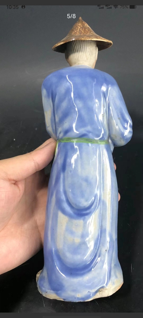 古玩陶瓷民國粉彩農夫瓷塑拍賣,當前價格2980元