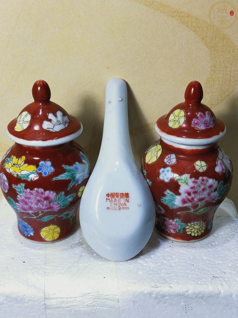 古玩陶瓷粉彩花卉紋蓋罐拍賣,當前價格266元