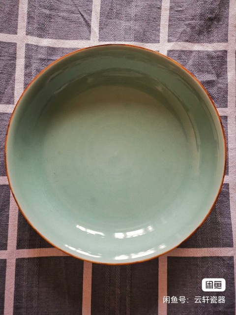 古玩陶瓷乾隆豆青釉大盤拍賣,當前價格8000元
