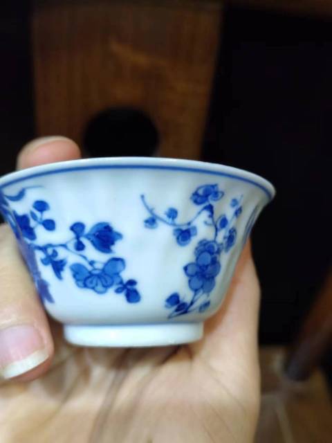 古玩陶瓷清康熙花卉紋青花瓜棱杯盤拍賣，當(dāng)前價格1888元