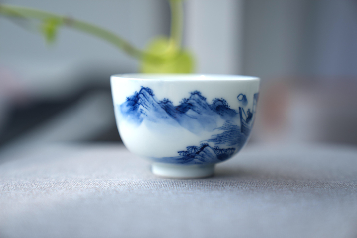 古玩陶瓷晚清 青花赤壁賦詩(shī)文杯拍賣(mài)，當(dāng)前價(jià)格680元