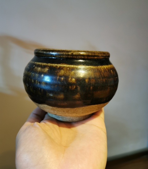 古玩陶瓷元代?褐釉茶入拍賣，當(dāng)前價(jià)格299元