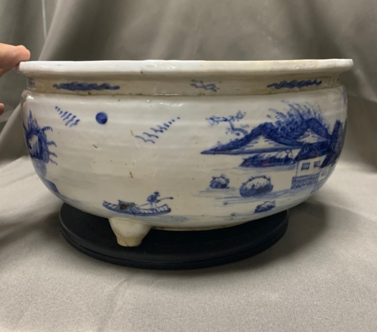 古玩陶瓷青花山水紋三足爐拍賣,當前價格9988元