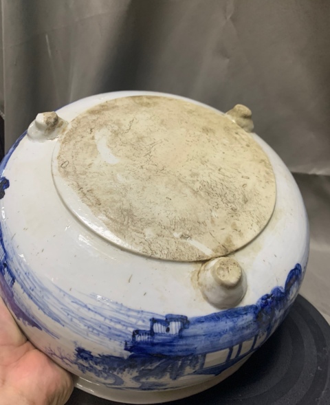 古玩陶瓷青花山水紋三足爐拍賣,當前價格9988元