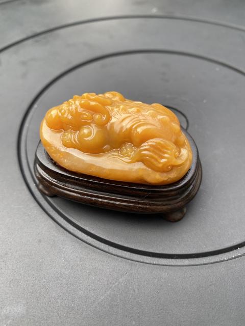 古玩雜項(xiàng)壽山田黃石擺件拍賣,當(dāng)前價(jià)格4200元