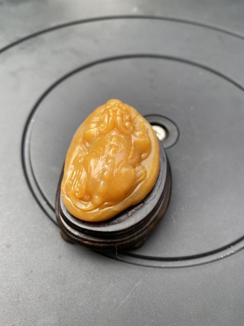 古玩雜項(xiàng)壽山田黃石擺件拍賣,當(dāng)前價(jià)格4200元