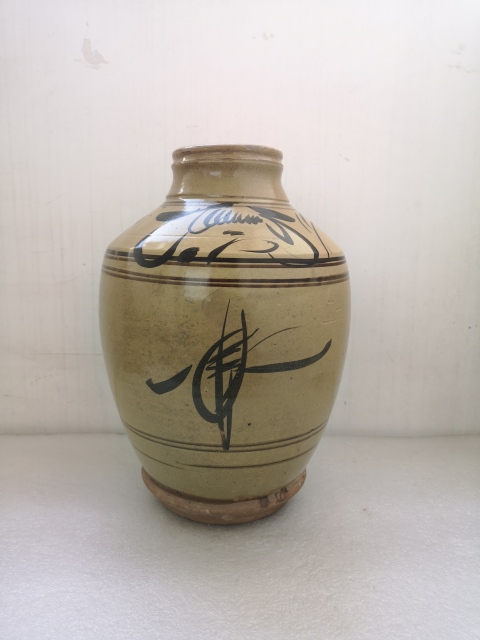 古玩陶瓷清早期磁州窯罐拍賣,當(dāng)前價(jià)格750元