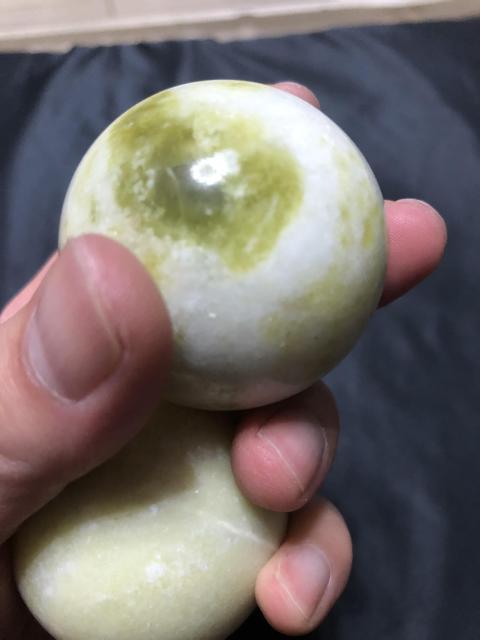 古玩玉器藍田玉健身球精品拍賣，當前價格88元