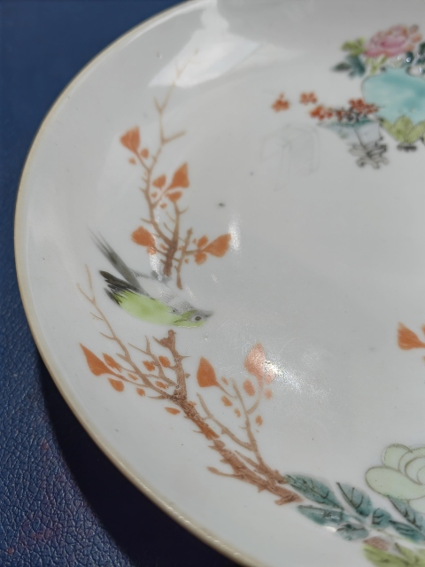 古玩陶瓷上海文物公司庫出 傳世全品清晚期同治淺絳彩花鳥博古圖盤拍賣，當前價格8000元