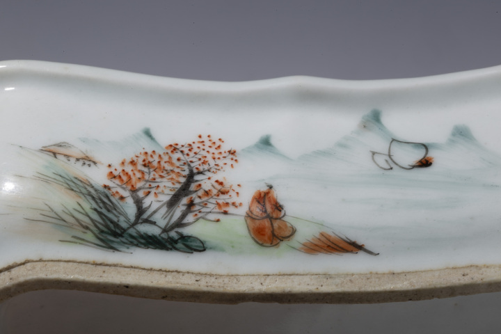 古玩陶瓷民國·淺絳彩山水紋水仙盆真品鑒賞圖