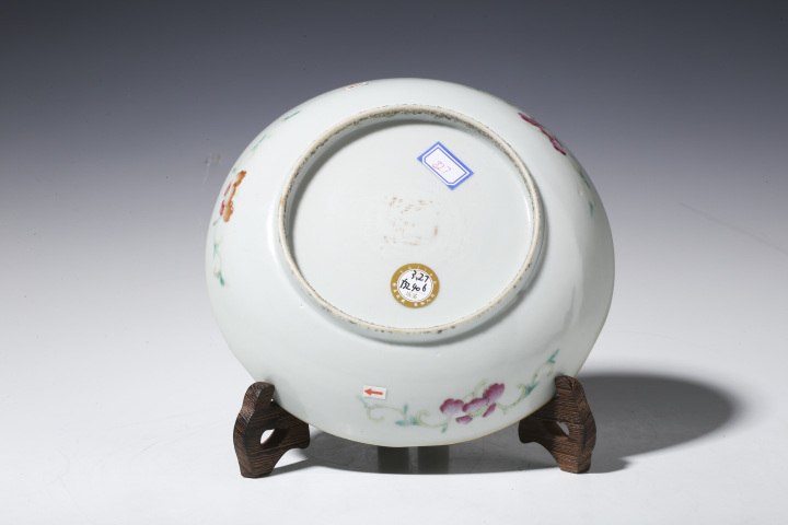 古玩陶瓷晚清·粉彩蓮池游禽紋花口盤拍賣，當(dāng)前價格1288元