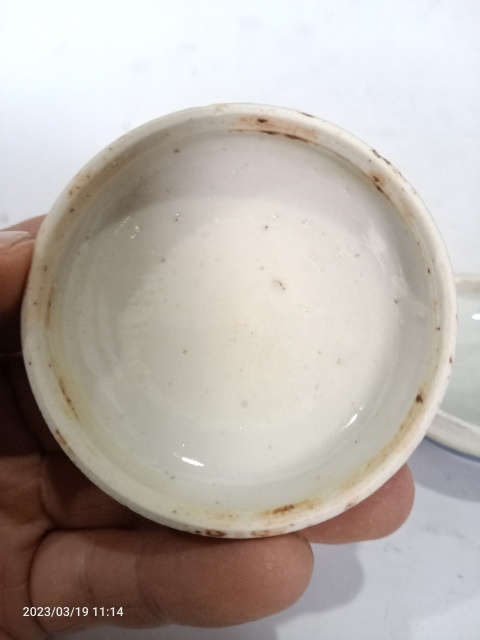古玩陶瓷康熙青花蓋盒拍賣,當(dāng)前價(jià)格399元