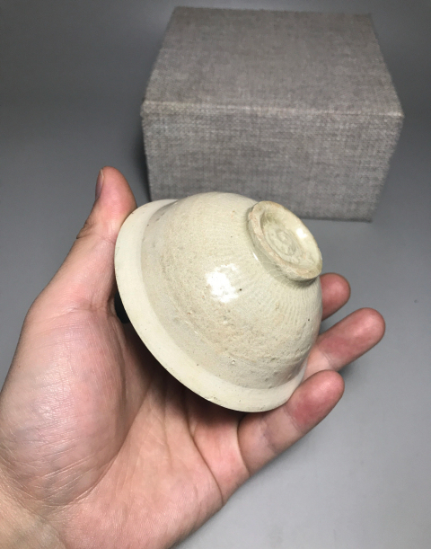 古玩陶瓷（宋精品）米黃釉茶盞拍賣，當(dāng)前價格6888元