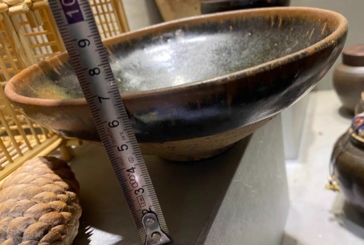 古玩陶瓷精美元代黑褐釉大碗拍賣,當前價格800元